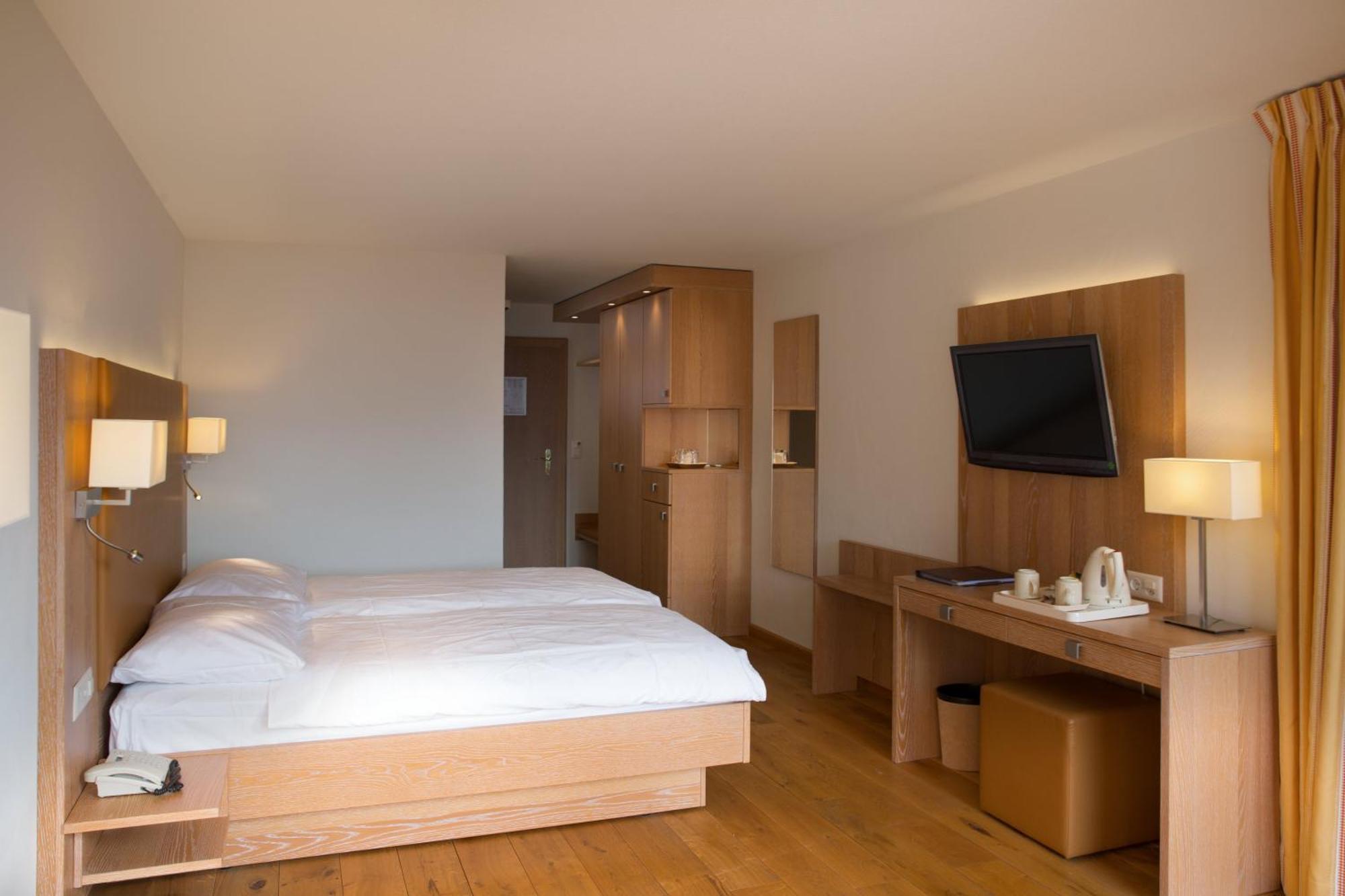 Hotel Helvetia Intergolf Crans-Montana Kültér fotó
