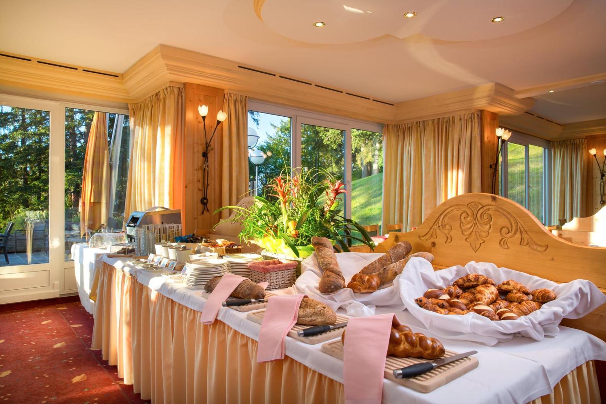 Hotel Helvetia Intergolf Crans-Montana Kültér fotó